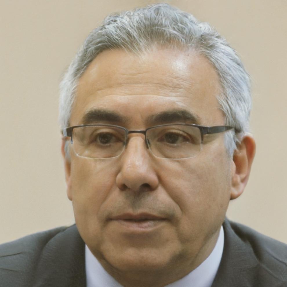 Retrato profesional de consultor financiero especializado